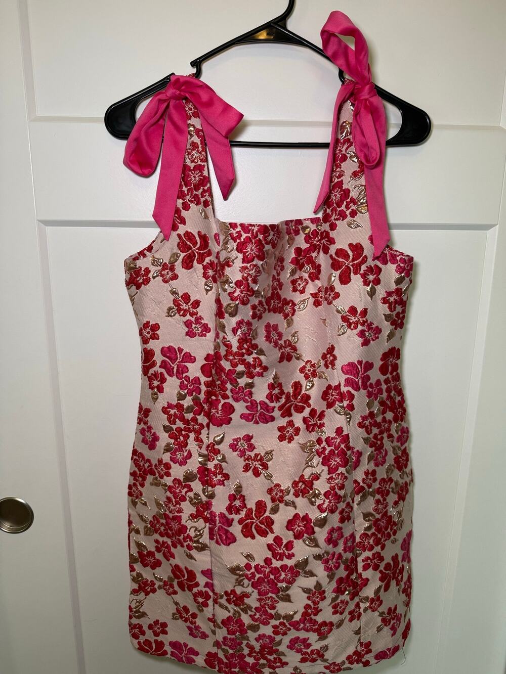 TOCC Pink Floral Brocade Mini Dress Size M Metallic Gold Bow Shoulder Cocktail